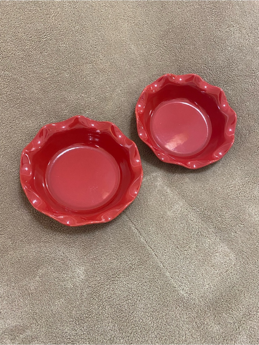 Emile Henry Red Ceramic Ruffled Edge Mini Pie - Set of 2